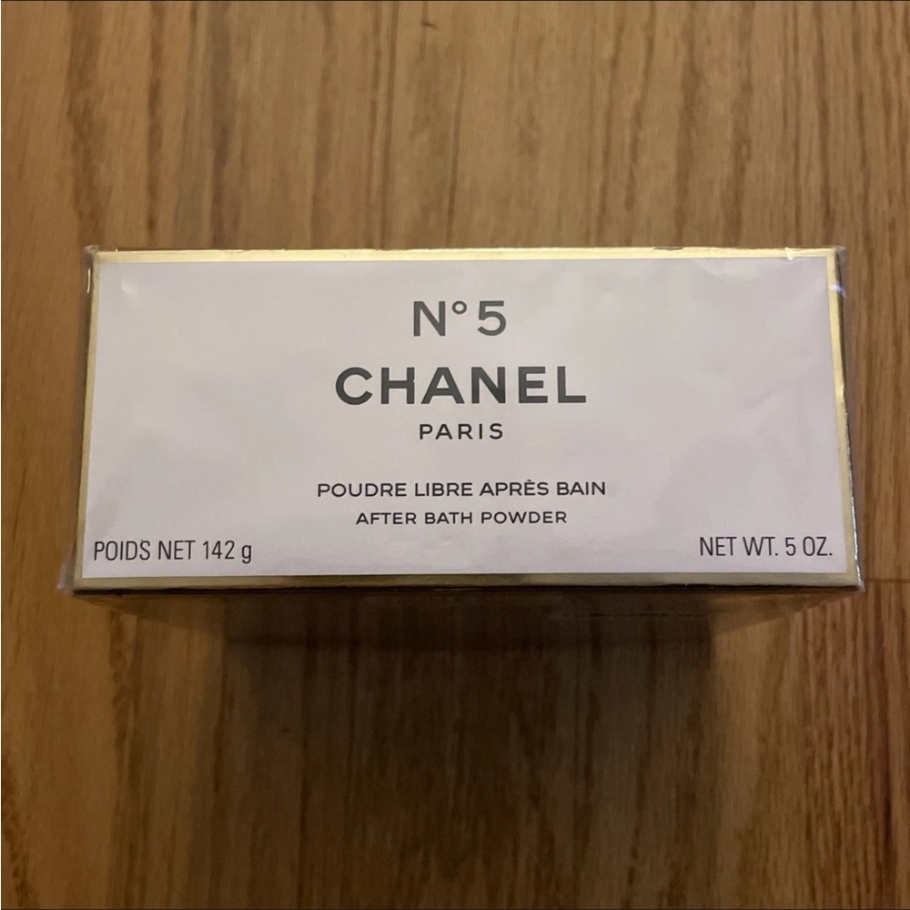 RARE - NEW CHANEL No 5 After Bath Powder (5 oz/142 g) Poudre Libre Apres-Bain